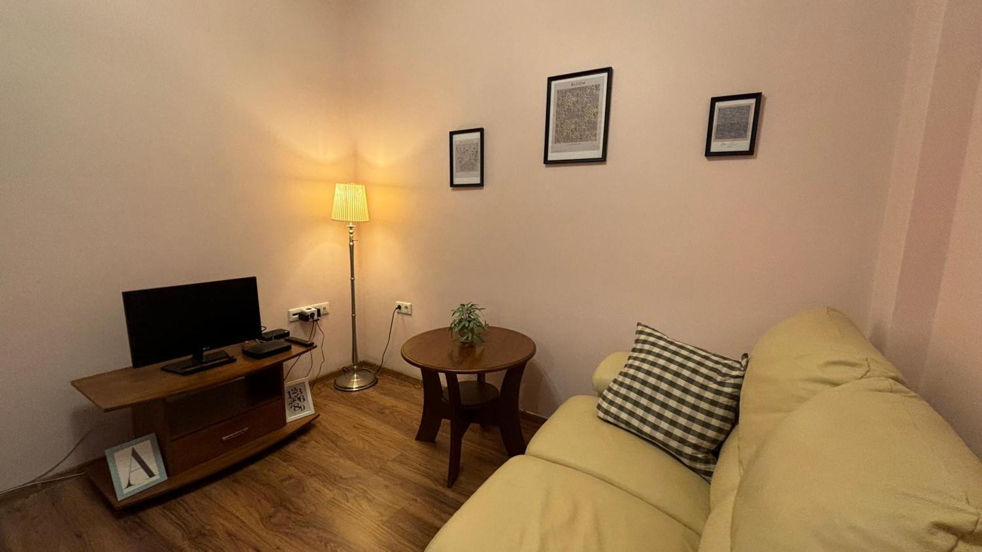 Apartament Quiet 2 Bedrooms Downtown Sofia